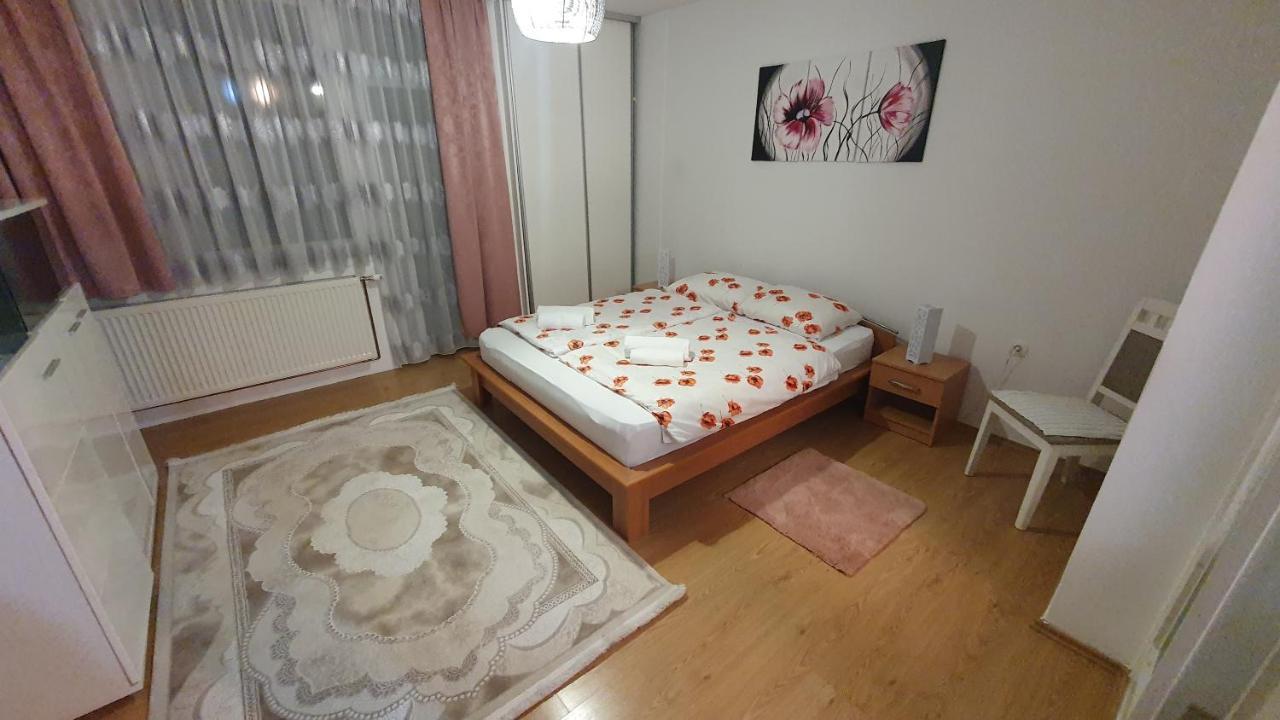 Apartman Dina Bihać Dış mekan fotoğraf